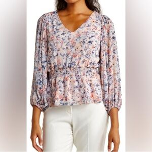 Long sleeve cute top